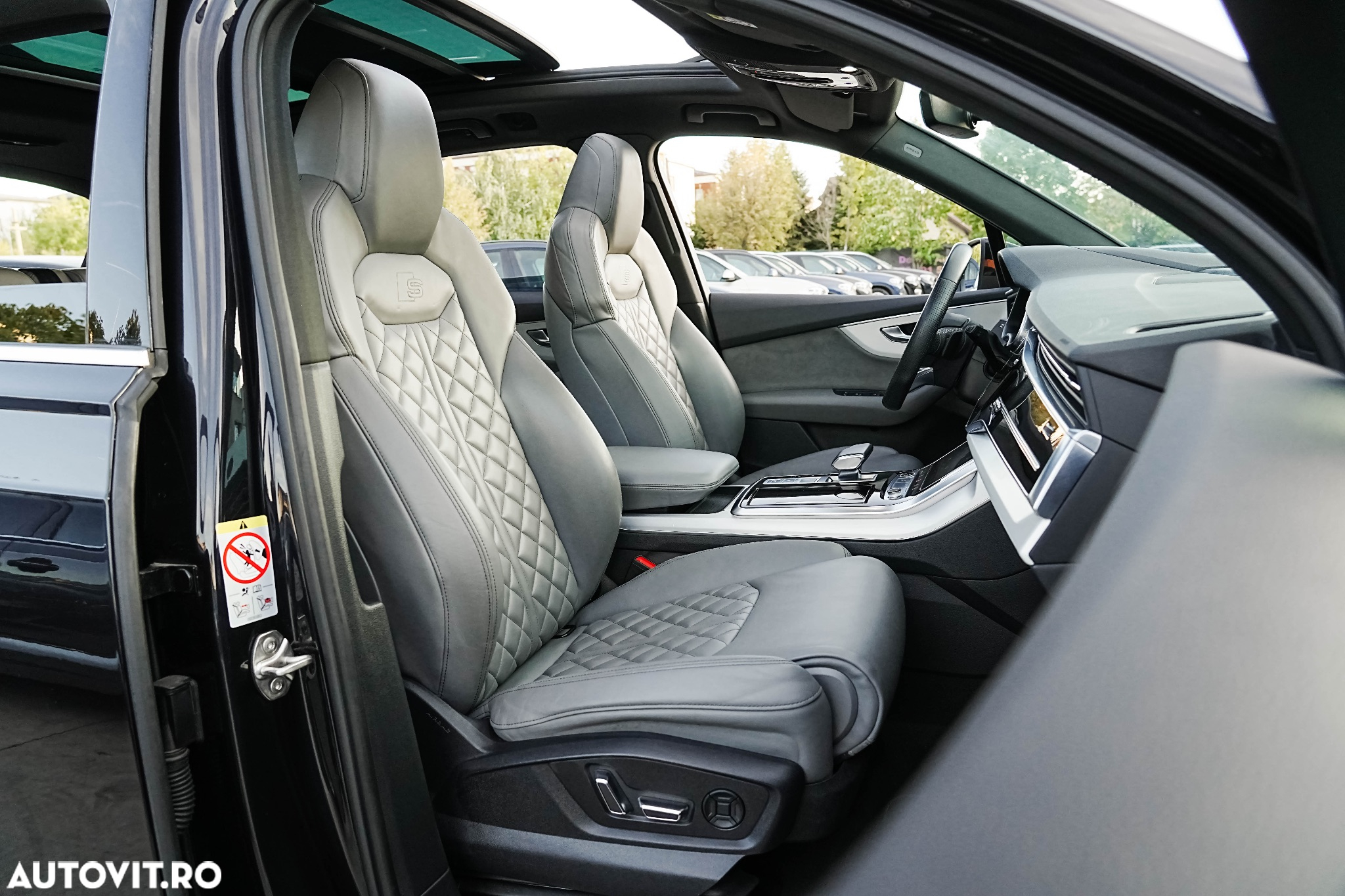 Audi Q7 3.0 55 TFSIe quattro Tiptronic S Line - 9