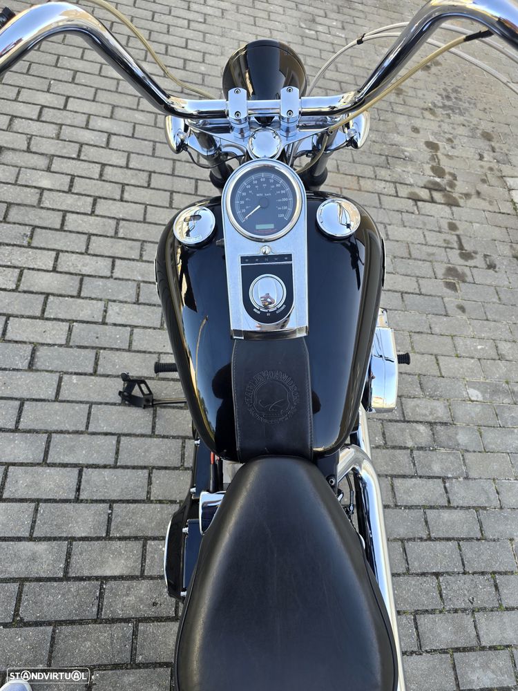 Harley-Davidson FLSTCI - 4