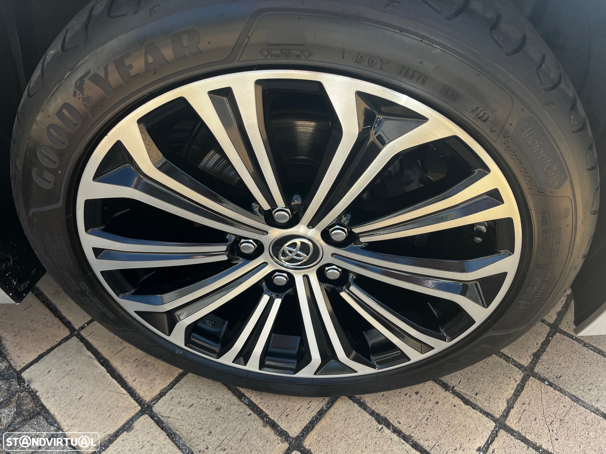 Toyota Corolla Touring Sports 1.8 Hybrid Comfort+P.Sport - 15