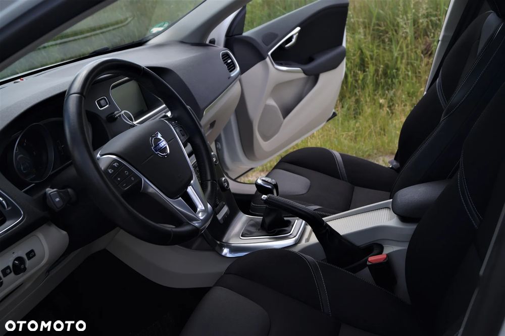 Volvo V40 - 27