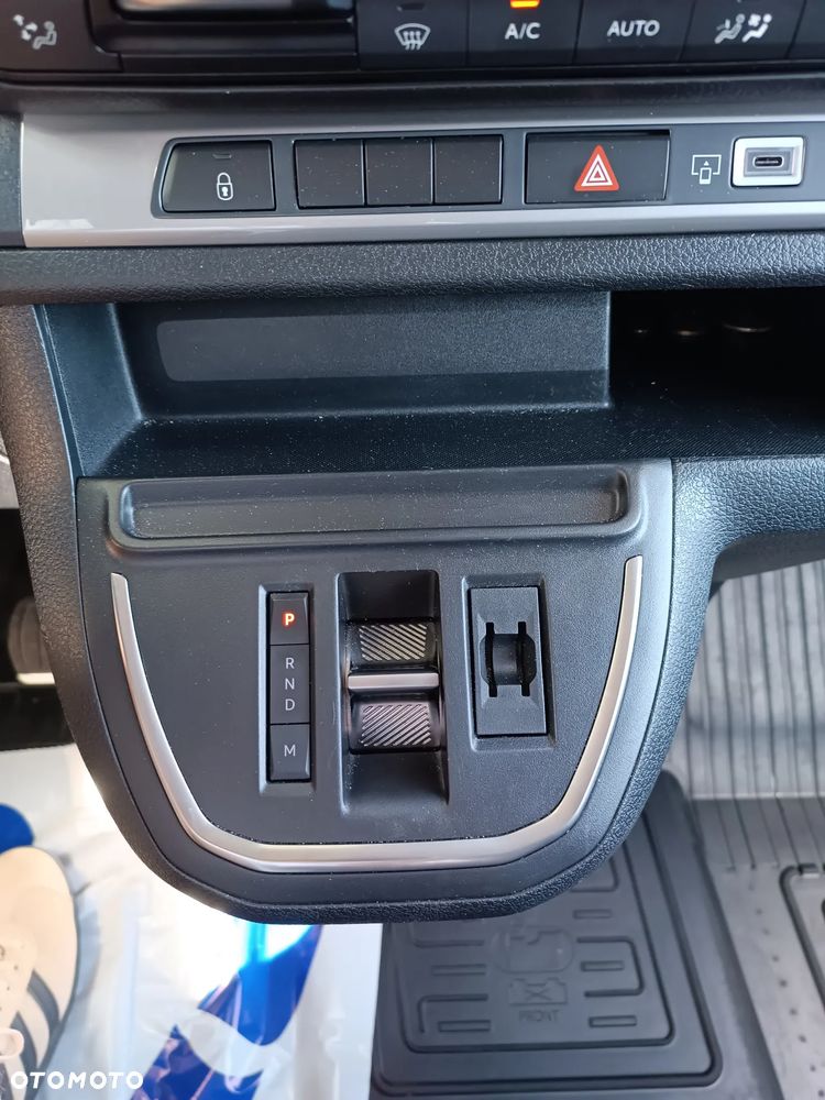 Toyota ProAce - 17