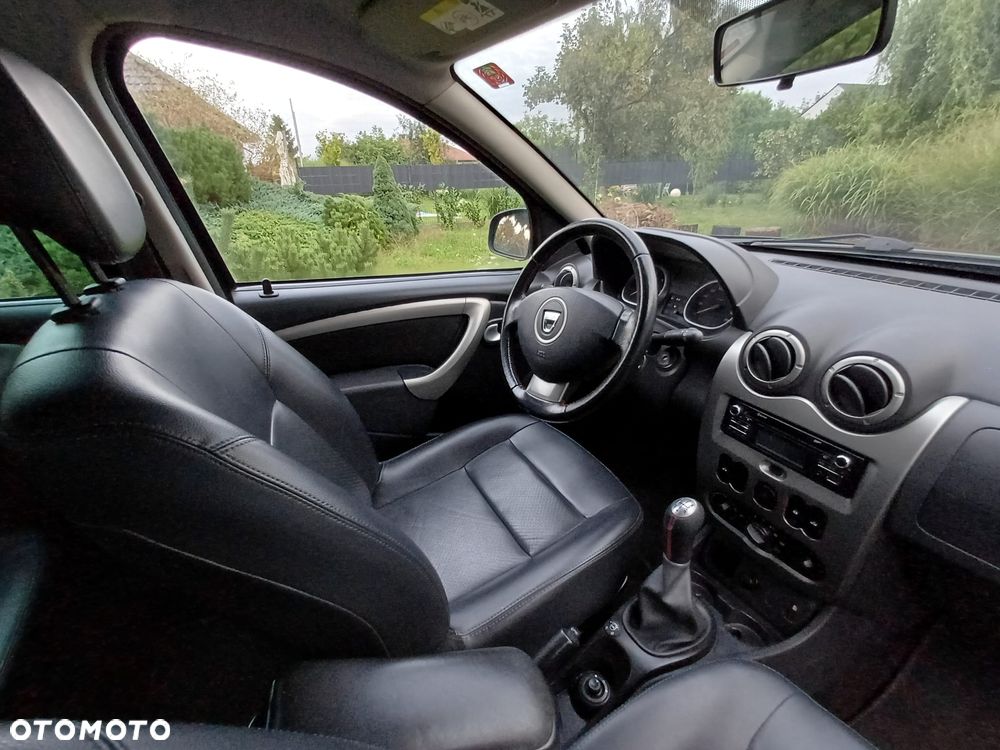 Dacia Duster 1.6 - 16