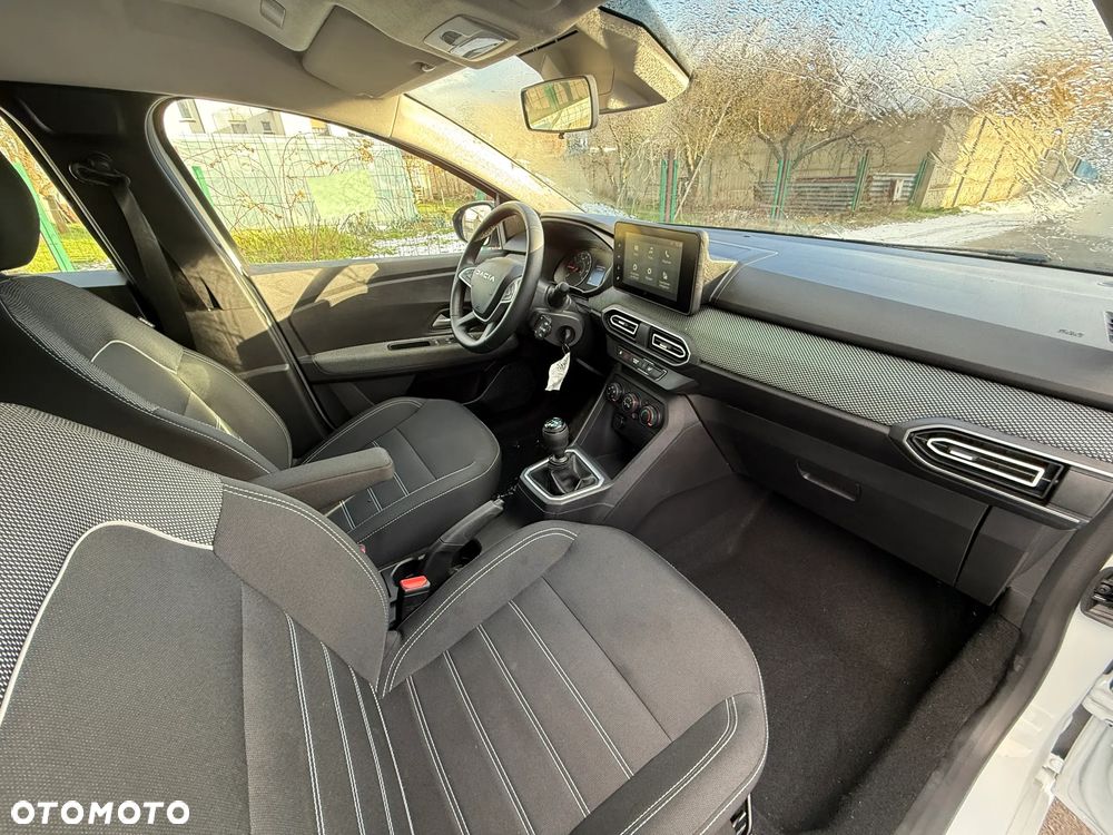 Dacia Sandero 1.0 SCe Essential - 17