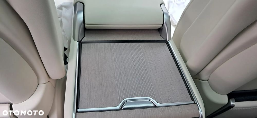 Land Rover Range Rover - 22