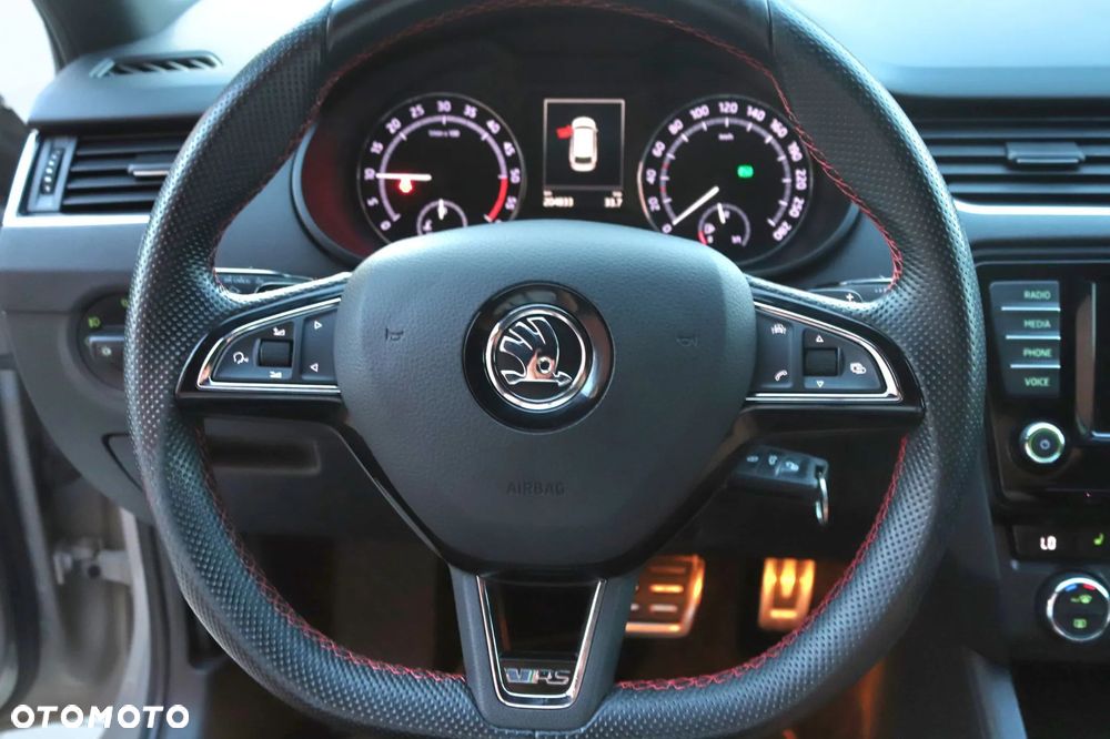 Skoda Octavia 2.0 TDI RS Challenge DSG - 27