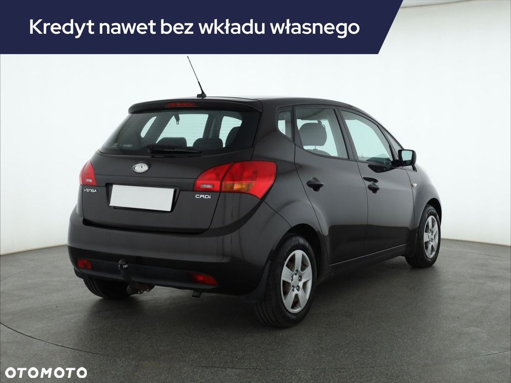 Kia Venga - 7