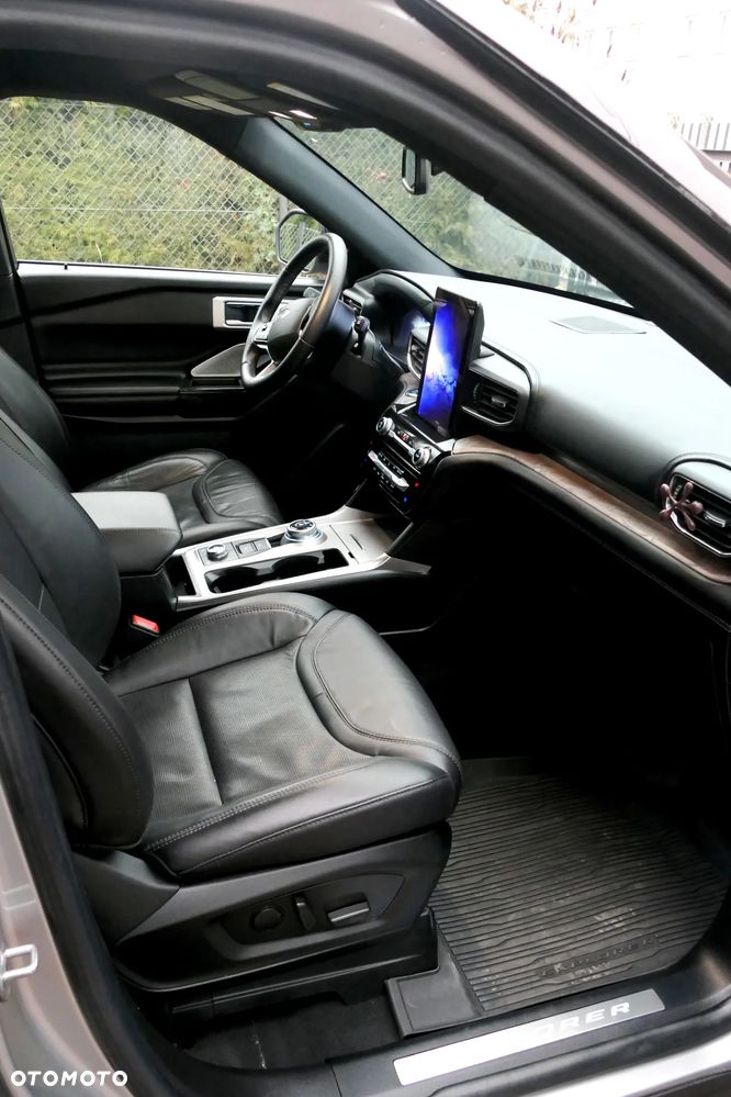 Ford Explorer 3.0 EcoBoost PHEV 4WD Platinum - 27