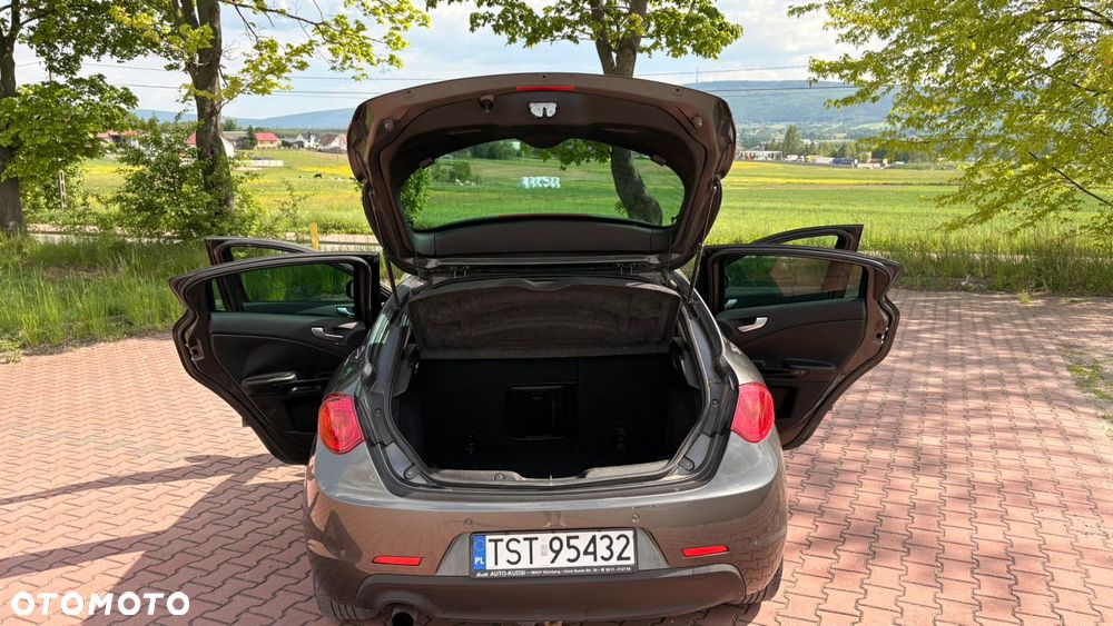 Alfa Romeo Giulietta - 7