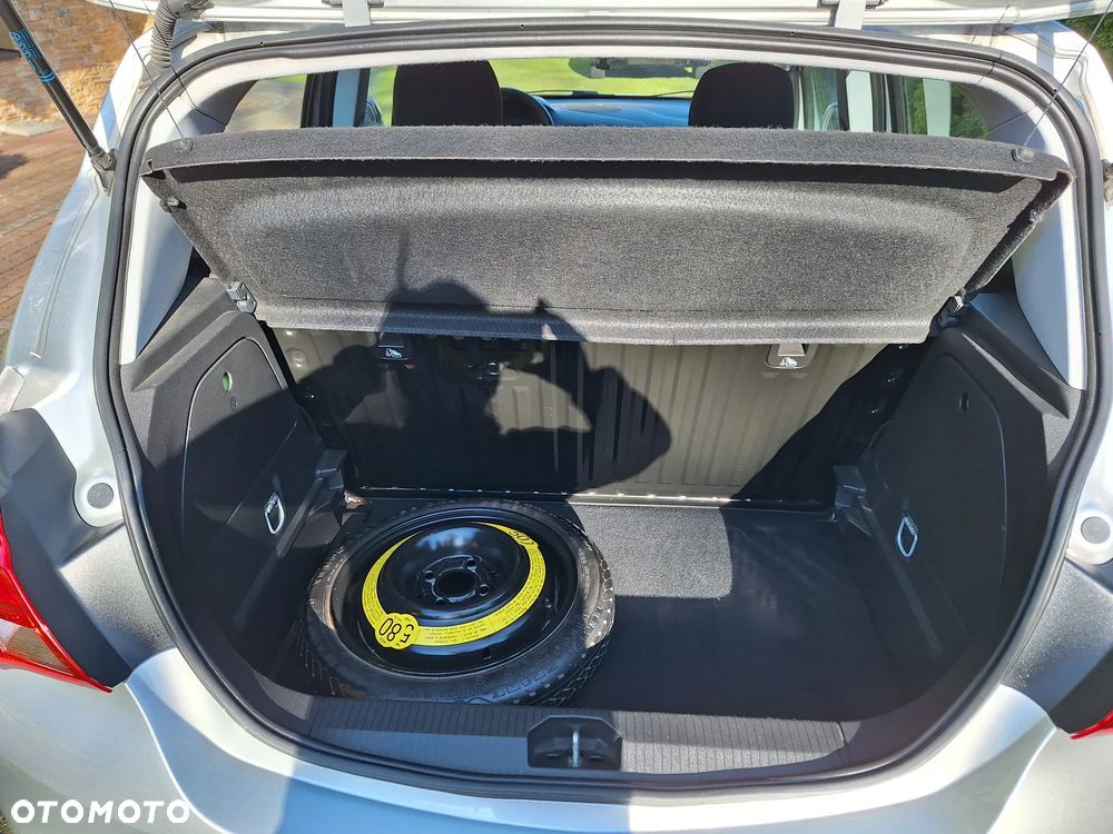 Opel Corsa 1.4 120 Lat - 11