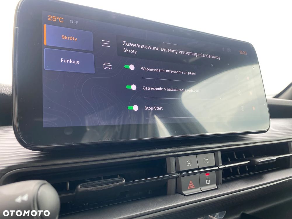 Jeep Avenger 1.2 T3 mHEV Longitude FWD eDCT6 - 18