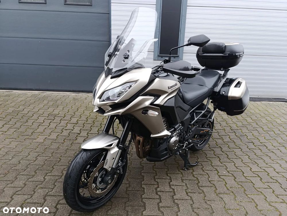 Kawasaki Versys 1000 - 16