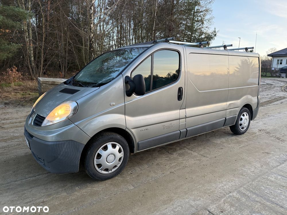 Renault Trafic - 1