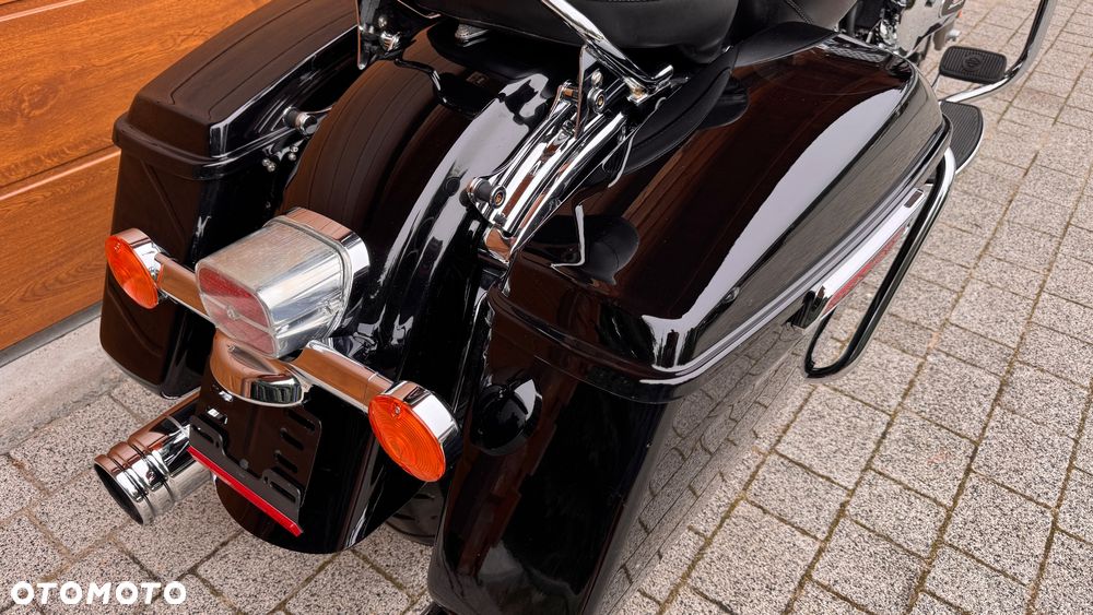 Harley-Davidson Touring Road King - 30