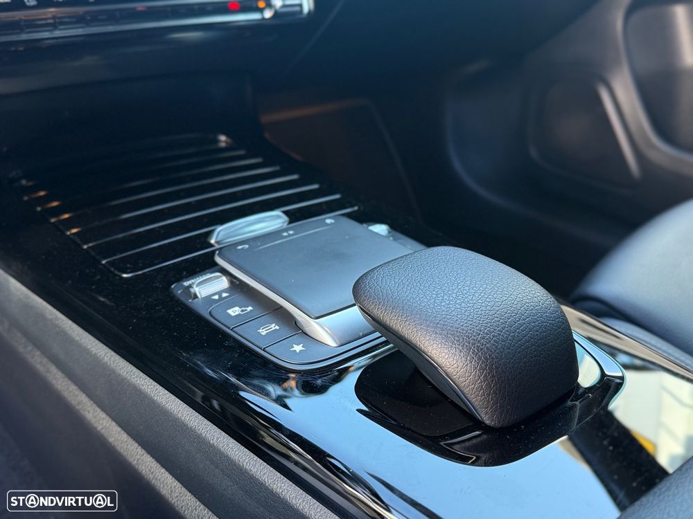 Mercedes-Benz A 250 e 8G-DCT Style - 11