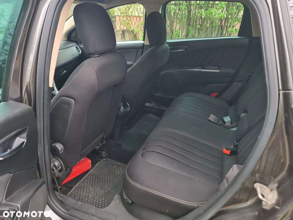 Lancia Delta 1.4 TurboJet 16v Silver - 11