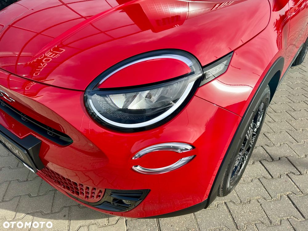Fiat 600 1.2 Turbo Hybrid eDCT - 9