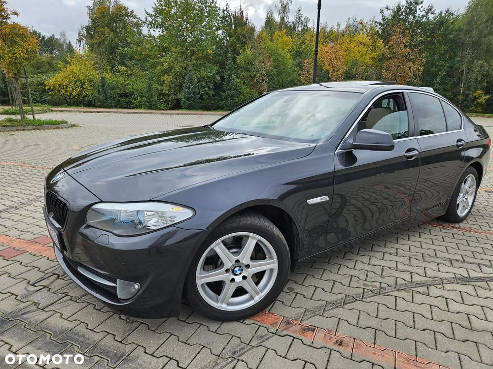 BMW Seria 5 525d - 4