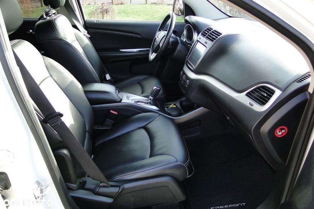 Fiat Freemont 2.0 Multijet Black Code AWD - 16