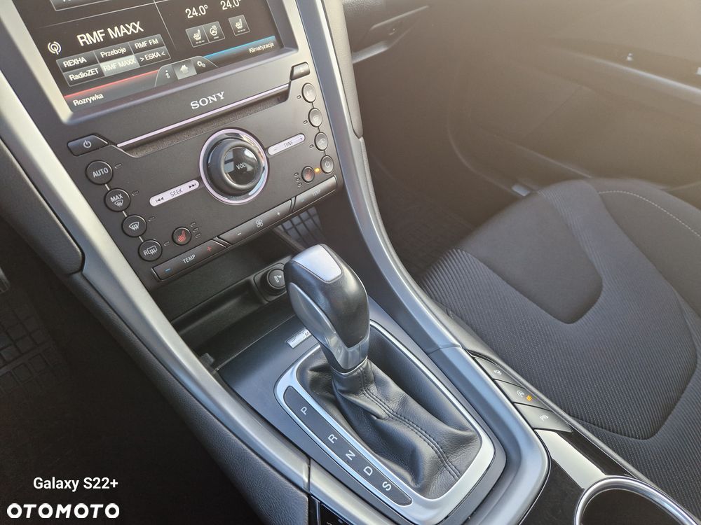 Ford Mondeo Turnier 2.0 EcoBoost Start-Stopp Autom Titanium - 20