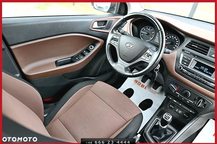 Hyundai i20 1.2 Elegant - 20