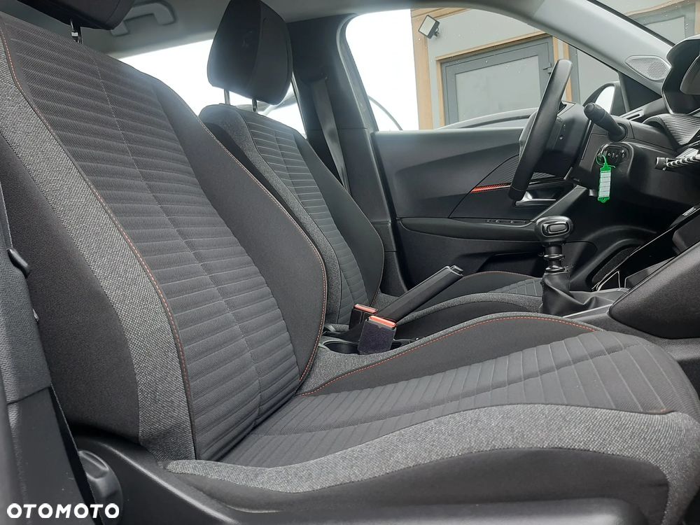 Peugeot 2008 BlueHDi 110 Active Pack - 32