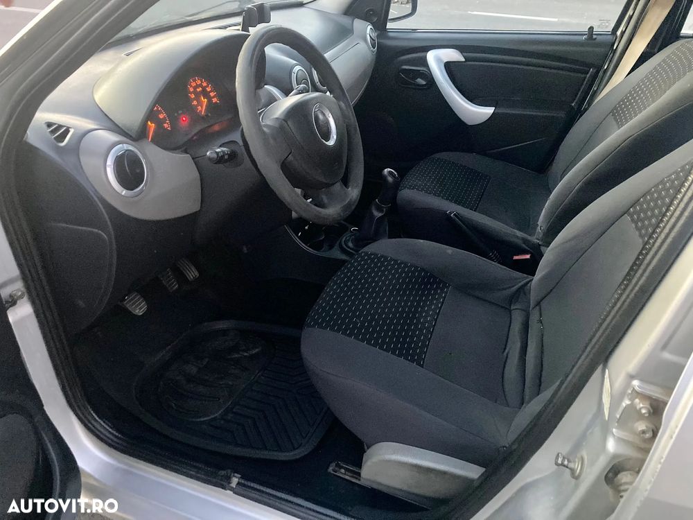 Dacia Logan 1.5 dCi Preference - 7