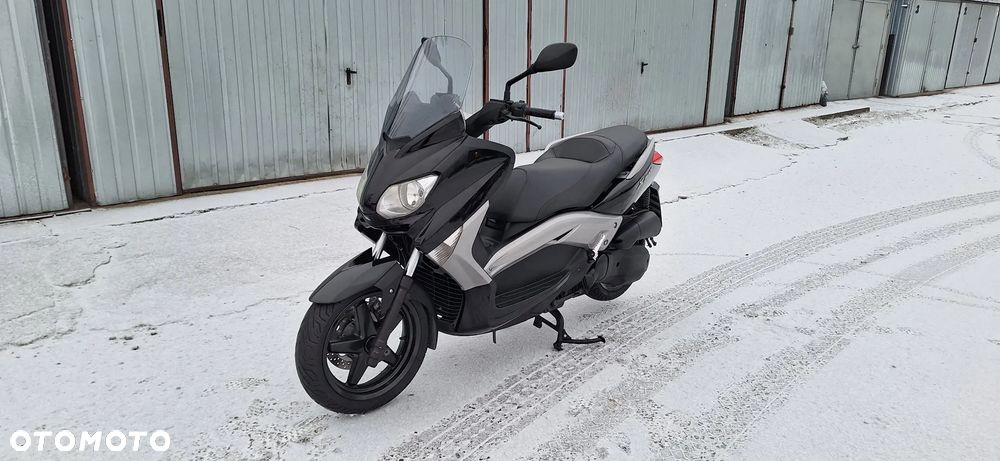 Yamaha X-max - 1