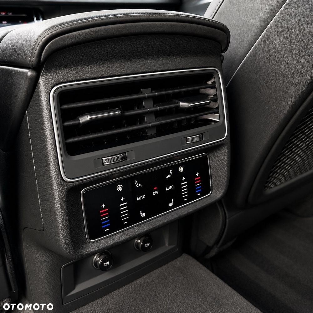 Audi SQ8 TFSI Quattro Tiptronic - 23