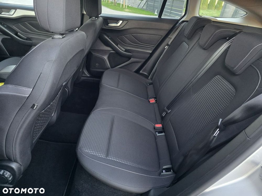 Ford Focus - 7