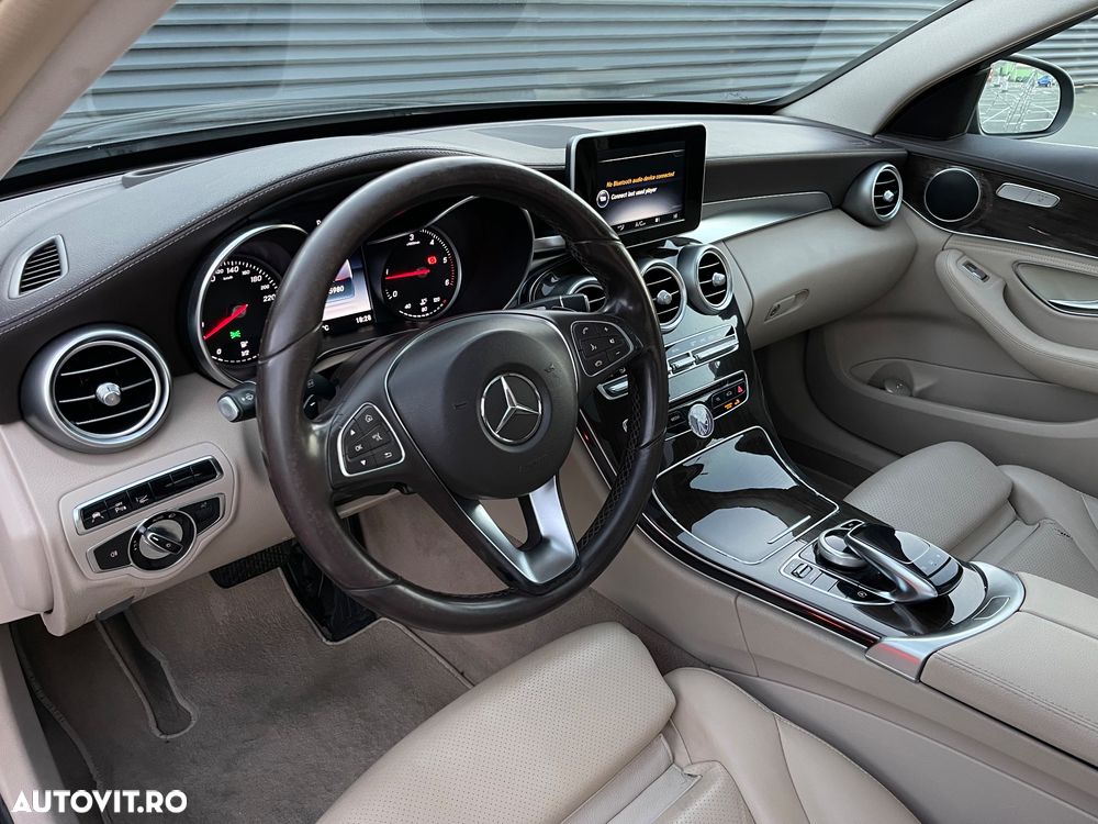 Mercedes-Benz C 250 BlueTec - 14