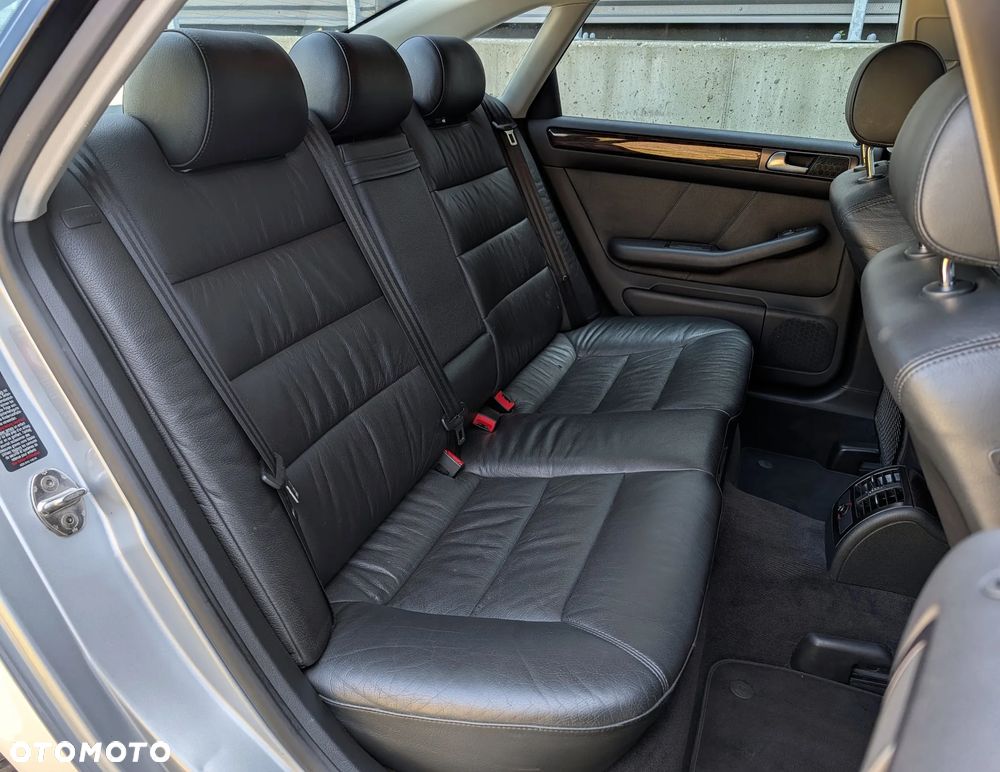Audi A6 Limousine 2.5 TDI Quattro Tiptr - 27