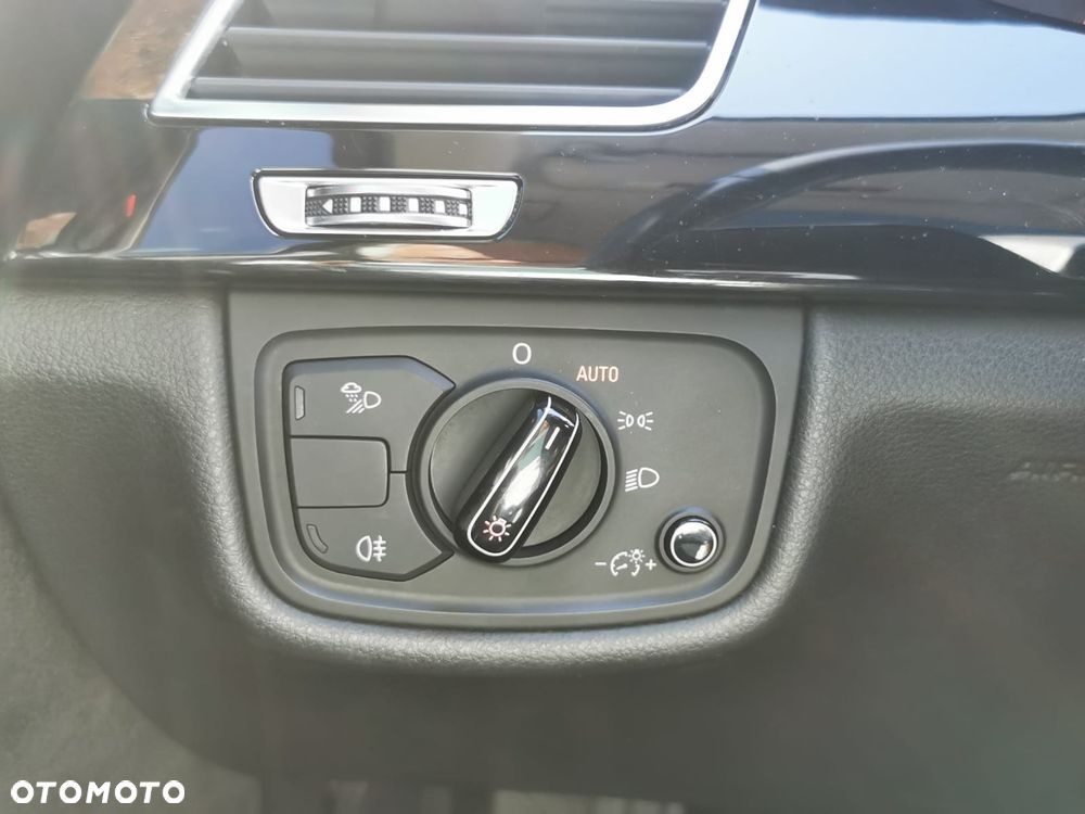 Audi A8 4.2 FSI Quattro tiptronic Langversion - 25