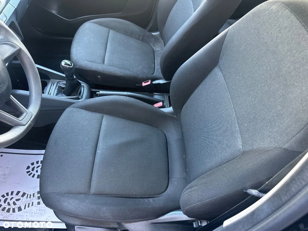 Skoda Fabia 1.0 TSI Active - 26