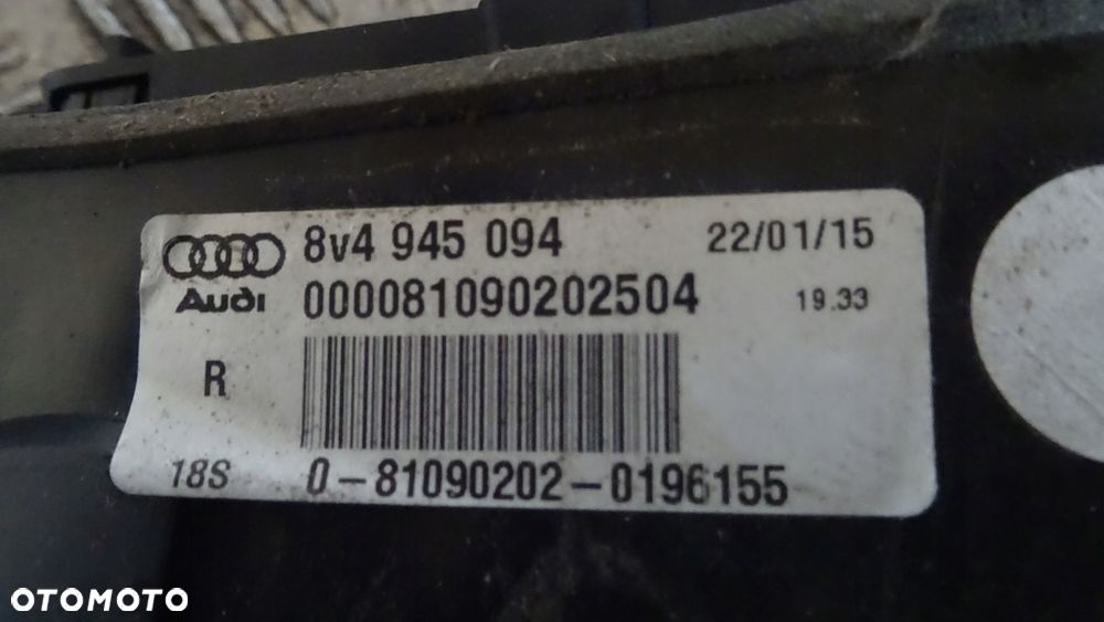 audi a3 8v4 5d 12- lampa tył prawa 8v4945094 - 5