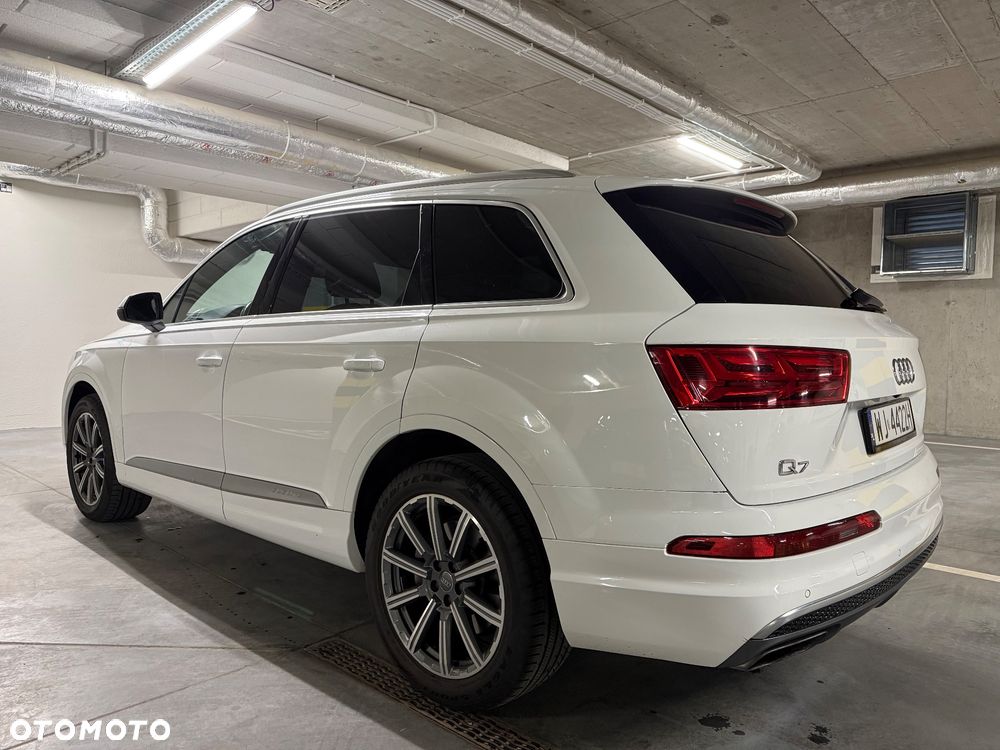 Audi Q7 - 5