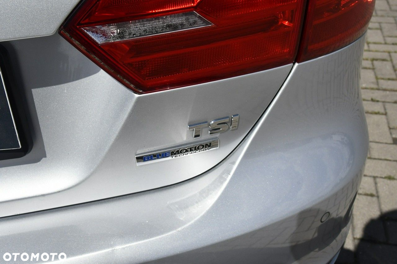 Volkswagen Jetta - 14