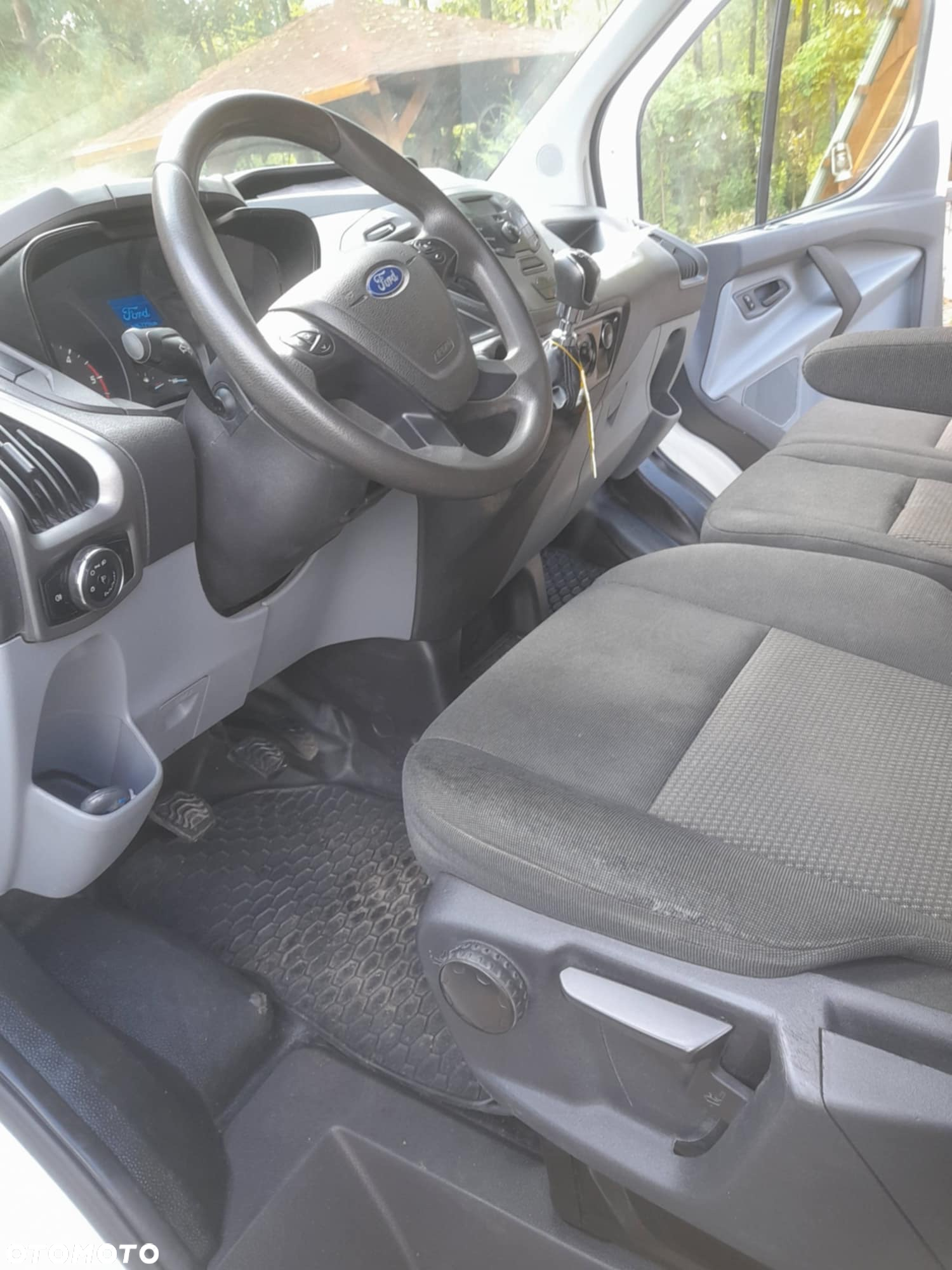 Ford Transit Custom - 9