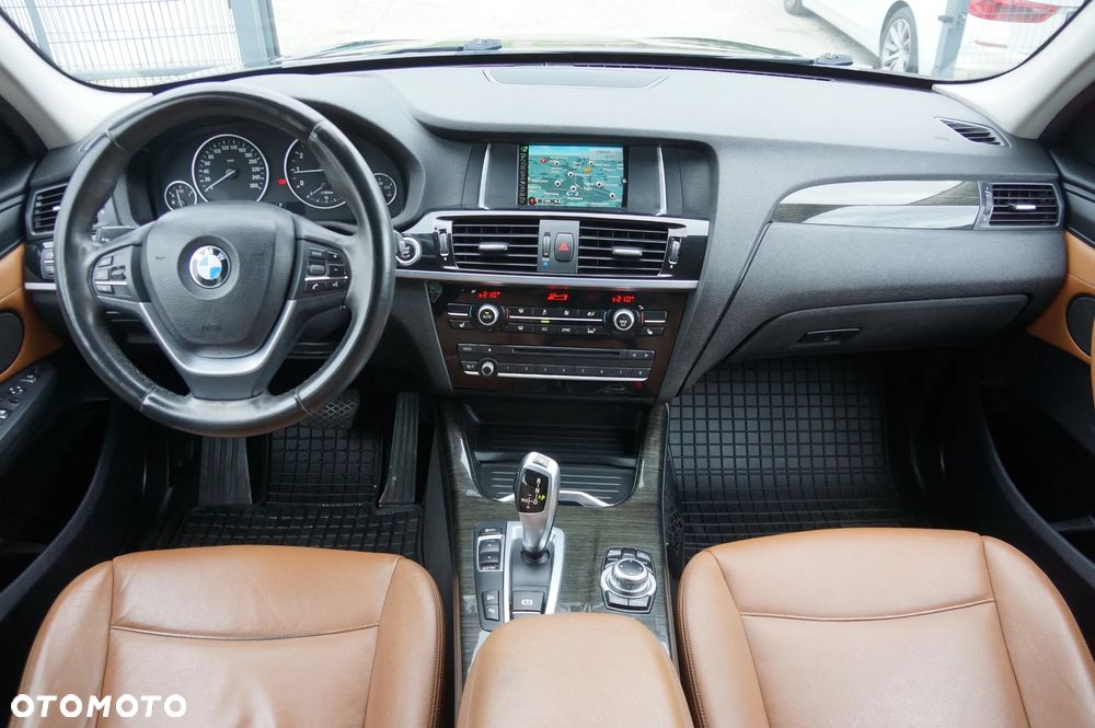 BMW X3 xDrive20i - 11