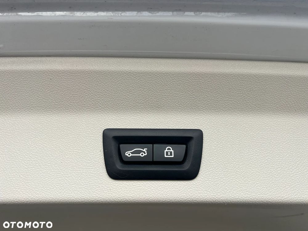 BMW X3 xDrive20d xLine - 14