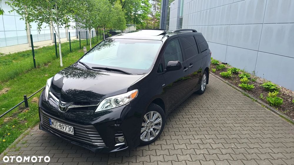 Toyota Sienna 3.5 V6 XLE AWD - 8