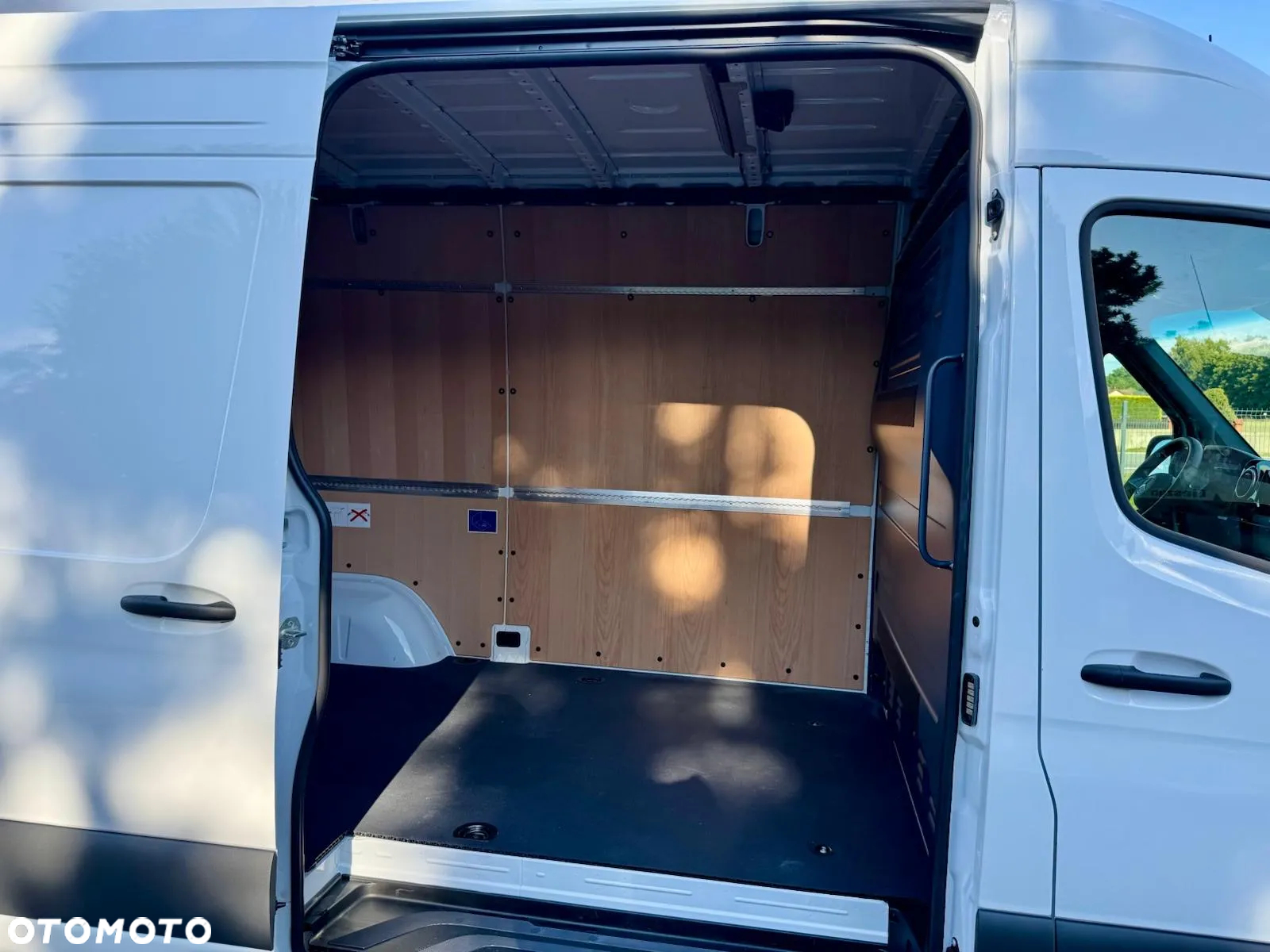 Mercedes-Benz Sprinter 317 CDI - 26