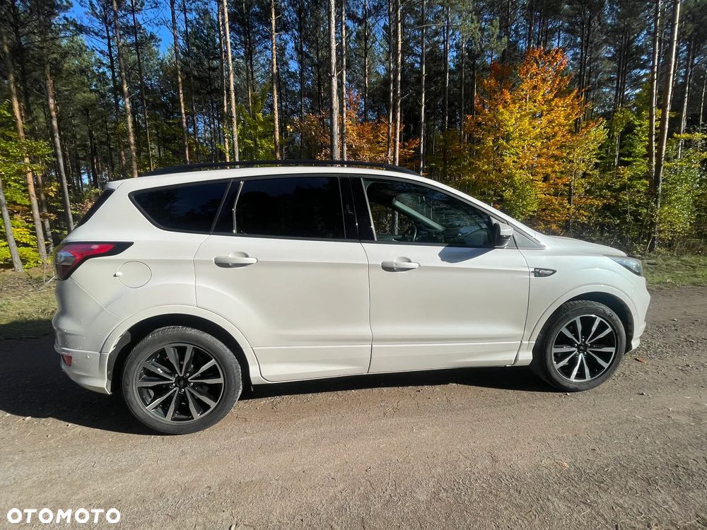 Ford Kuga 1.5 EcoBlue ST-LINE - 6