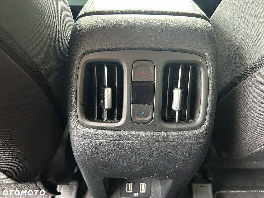 Hyundai Tucson - 25