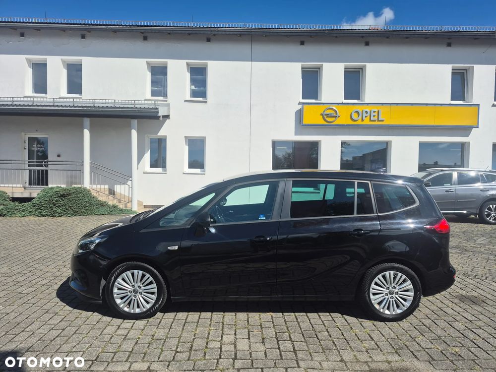 Opel Zafira - 10