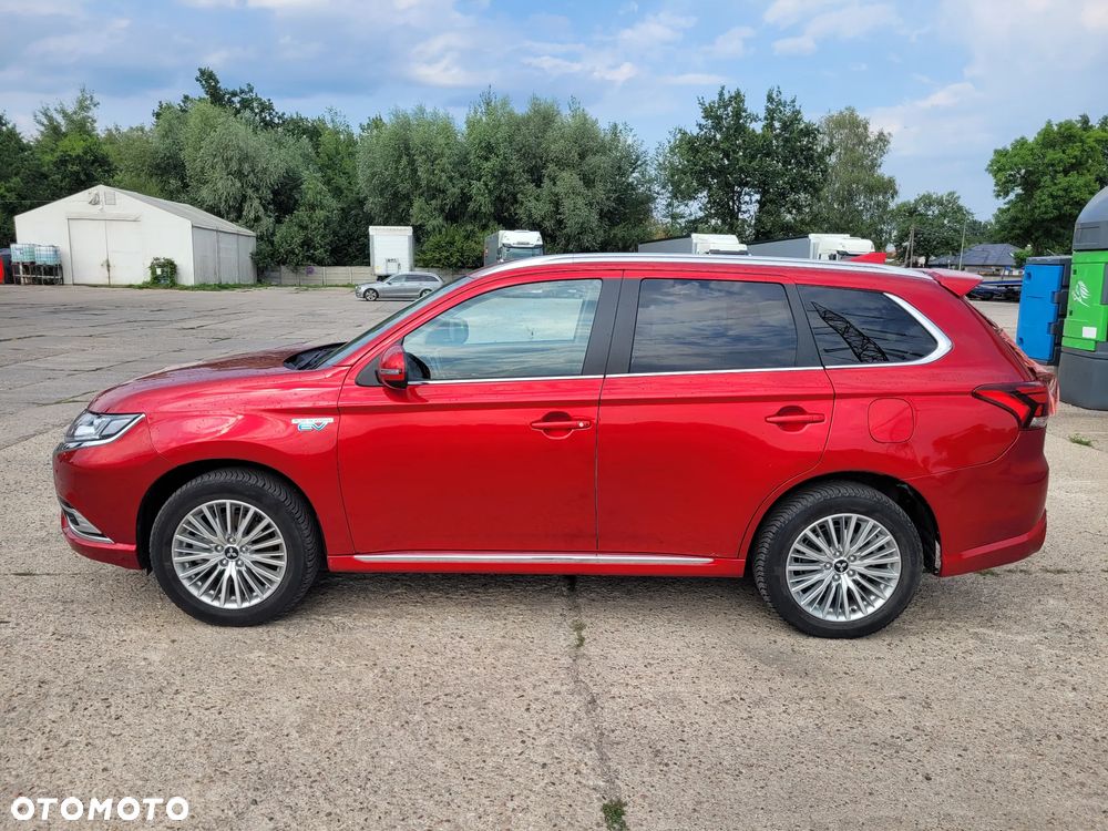 Mitsubishi Outlander 2.0 Intense 4WD CVT - 16