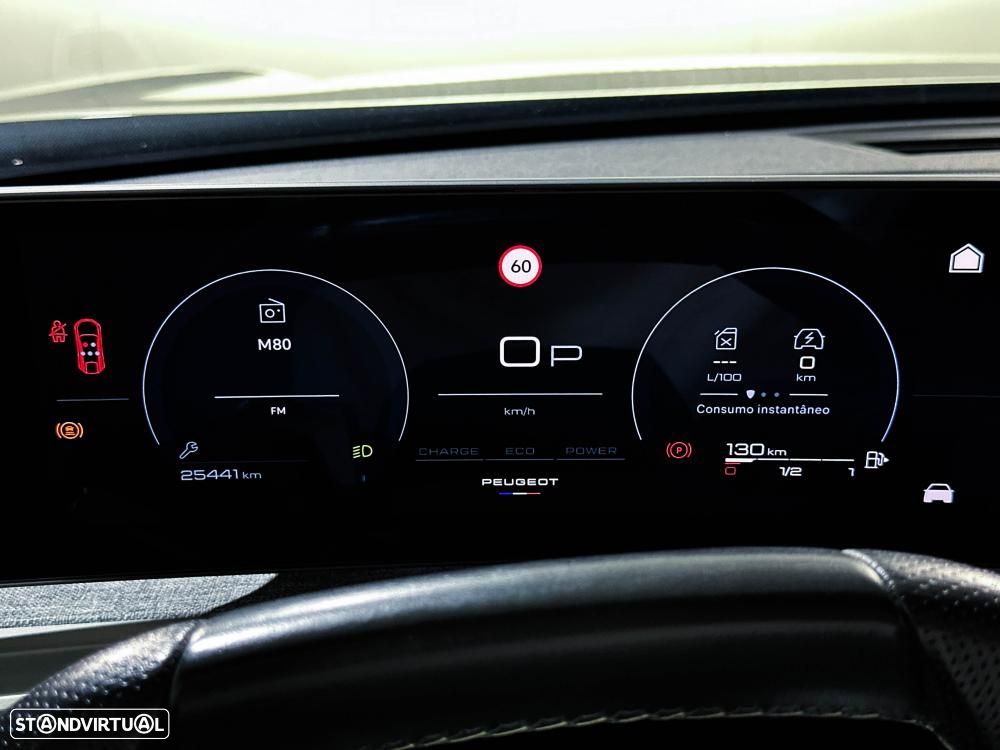 Peugeot 3008 1.2 Hybrid GT e-DCS6 - 40