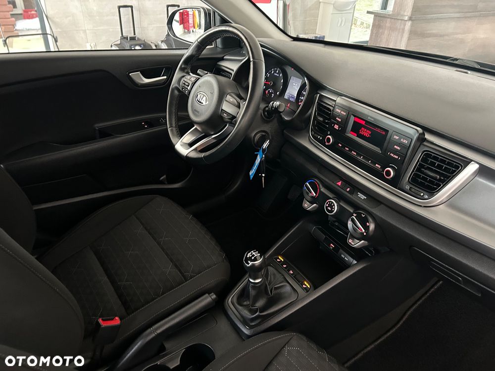 Kia Rio 1.2 L Business Line - 22