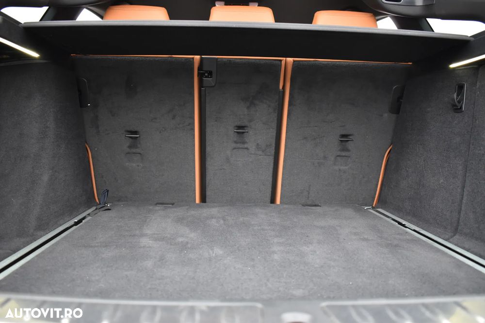 BMW Seria 3 318d Luxury Line - 22