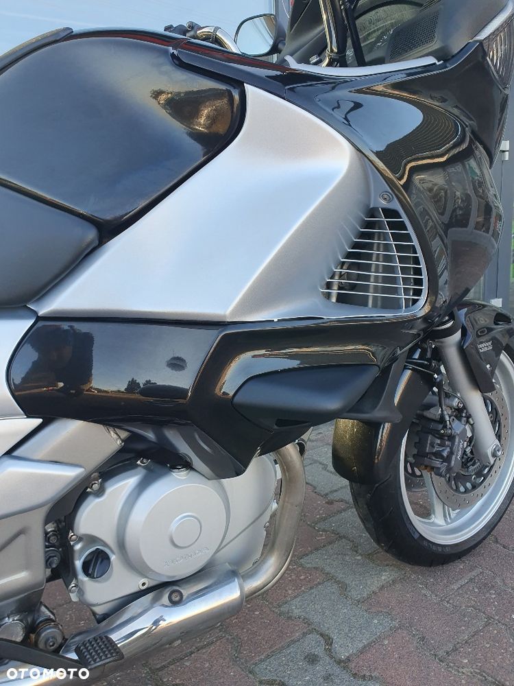 Honda Deauville - 32