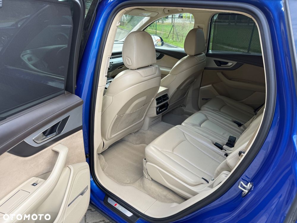 Audi SQ7 4.0 TDI Quattro Tiptronic - 9